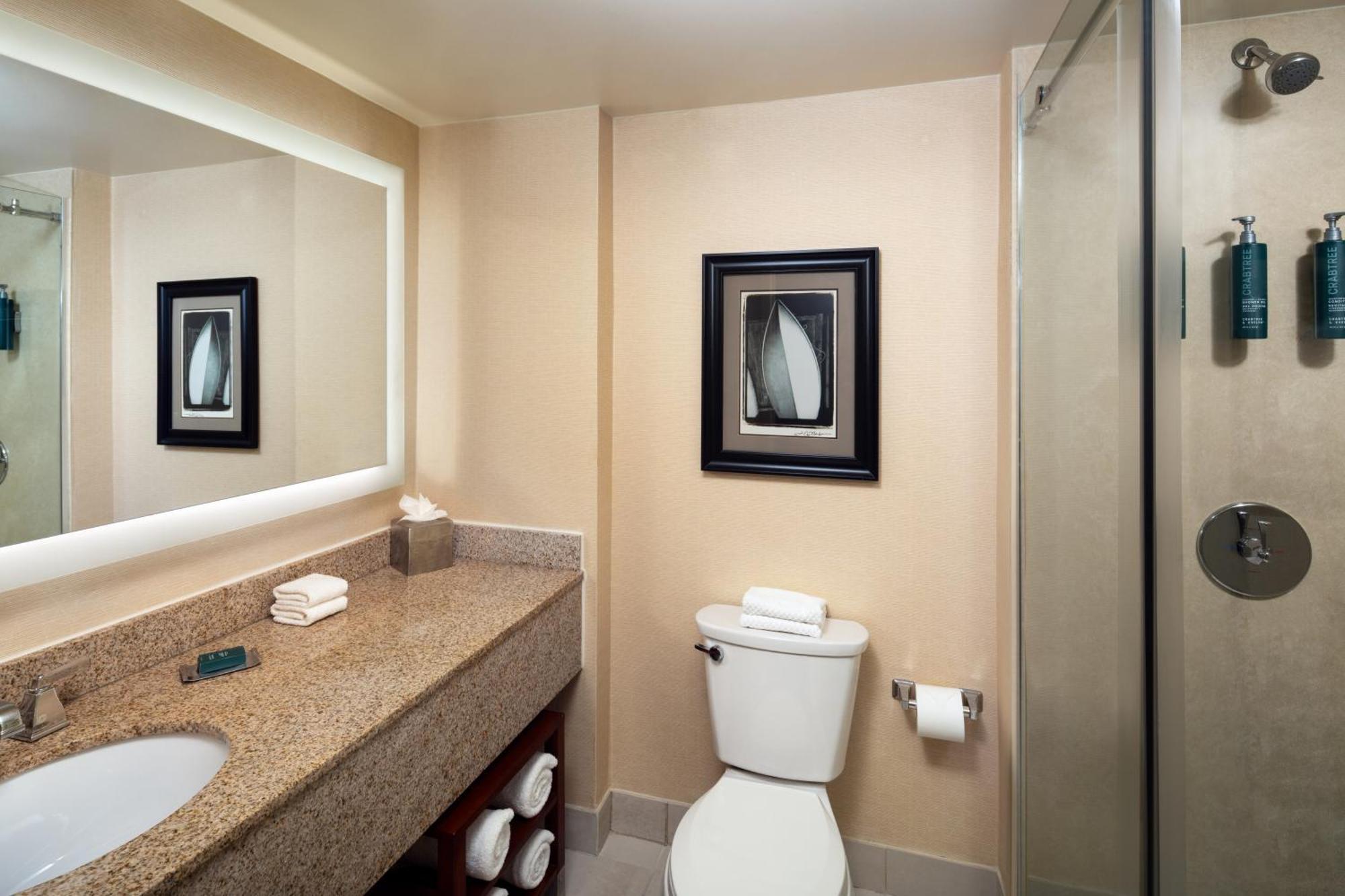 Doubletree Boston North Shore Денвърс Екстериор снимка